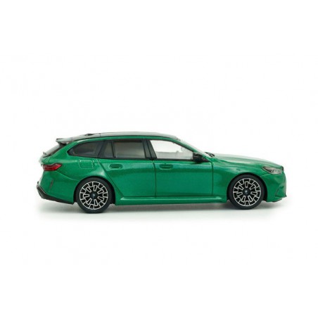 BMW M5 Touring (G99) '24, groen (Isle of Man)  - 1:43 - Solido