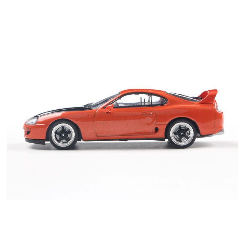 Toyota Supra Mk. 4 '01, oranje - 1:43 - Solido