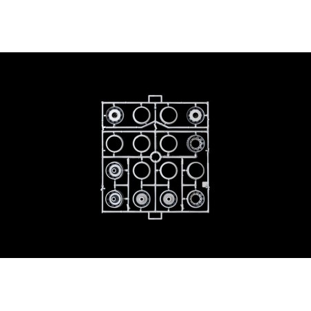 Iveco TURBOSTAR 190.48 reefer truck 1:24, Italeri