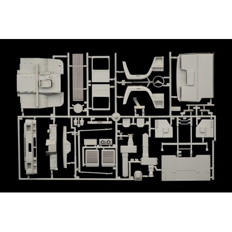 Iveco TURBOSTAR 190.48 reefer truck 1:24, Italeri