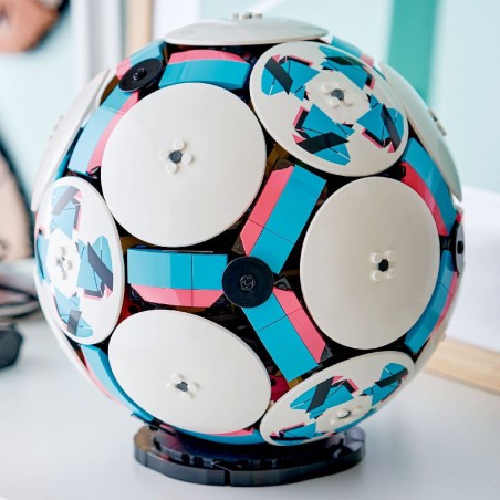 LEGO EDITIONS - 43019 Voetbal