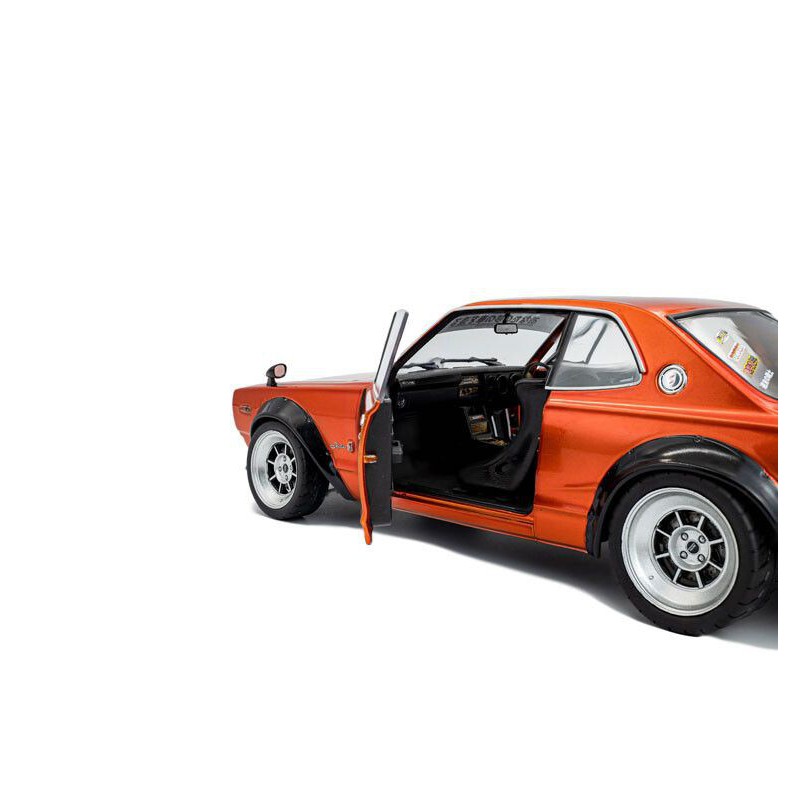 Nissan Skyline (C10) Hakosuka Solido Works '70, oranje - 1:18 - Solido