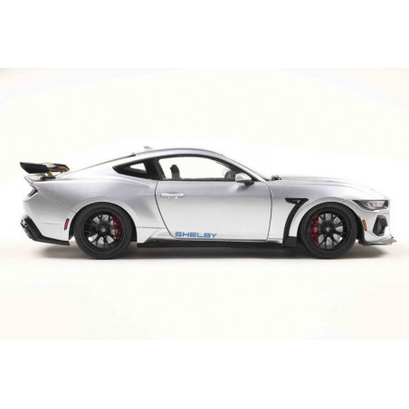Shelby Mustang Super Snake '25, grijs met blauwe strepen - 1:18 - Solido