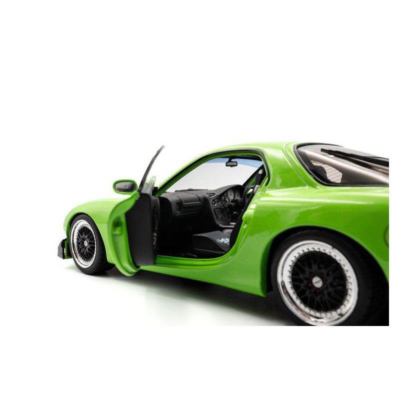 Mazda RX7 FD3RS '99, groen - 1:18 - Solido