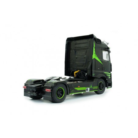 Mercedes Benz Actros R5 Italian Collection '21, zwart - 1:24 - Solido