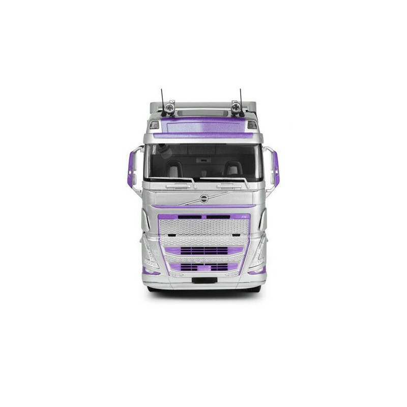 Volvo FH XL Globetrotter '23, zilver/paars - 1:24 - Solido