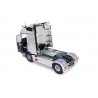 Volvo FH XL Globetrotter '23, zilver/paars - 1:24 - Solido