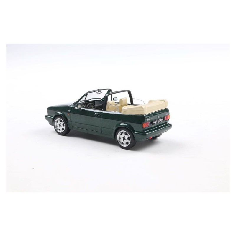 VW Golf cabrio classic line '92, groen - 1:43 - Solido