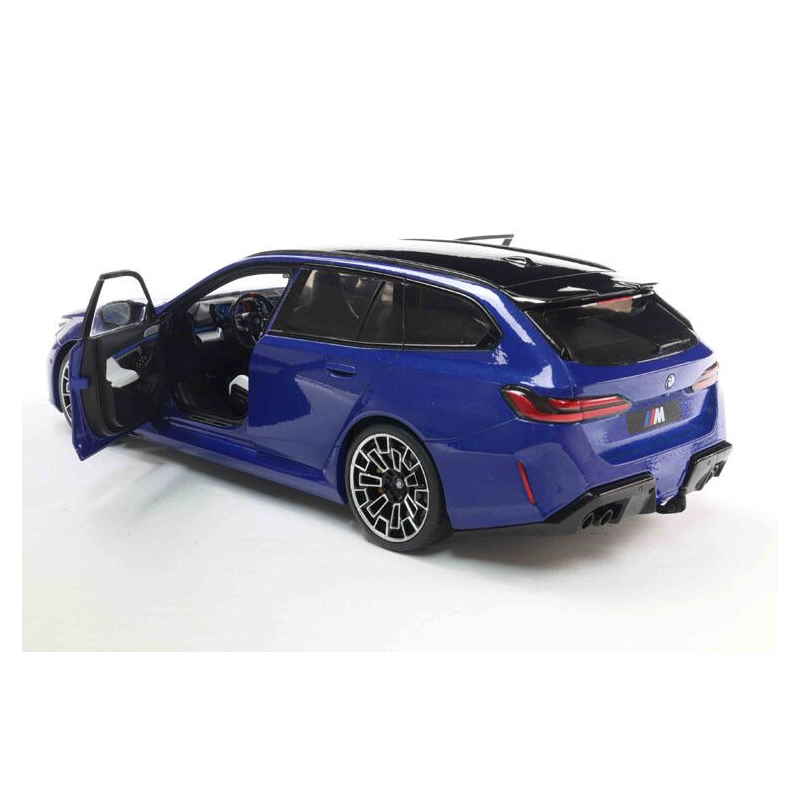 BMW M5 Touring (G99) '24, blauw metallic - 1:18 -  Solido