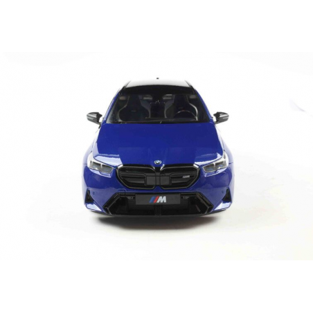 BMW M5 Touring (G99) '24, blauw metallic - 1:18 -  Solido