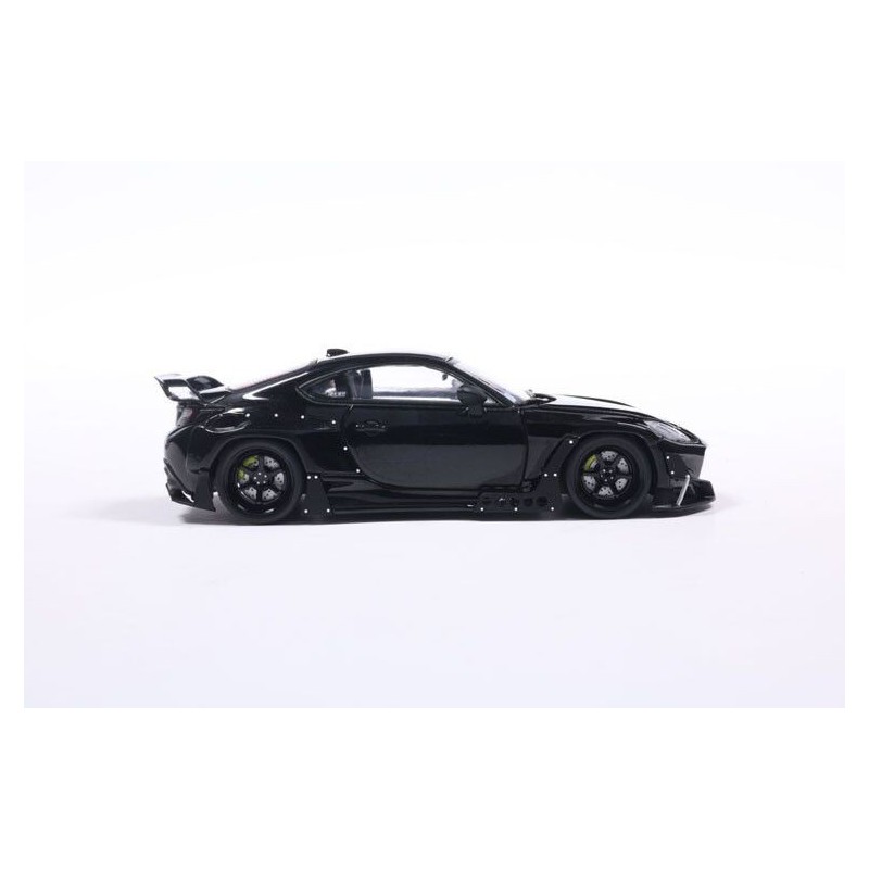 Pandem Toyota GR86 '22, zwart - 1:43 - Solido