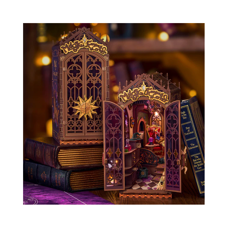 Book Nook, Magic Fantasy Corner, Rolife