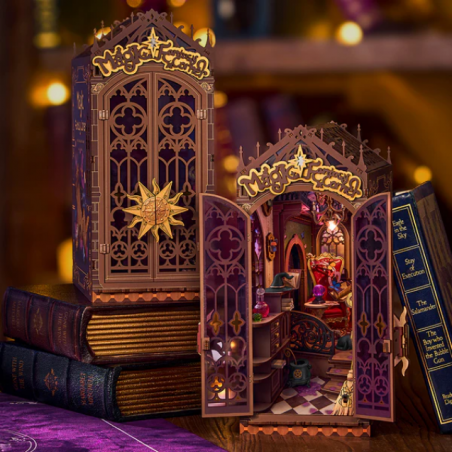 Book Nook, Magic Fantasy Corner, Rolife