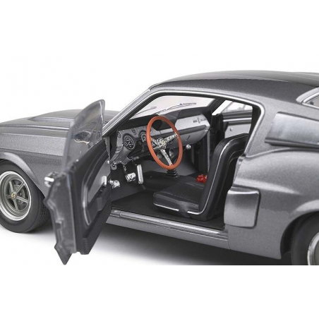 Shelby Mustang GT500 '67, grijs/zwart - 1:18 - Solido