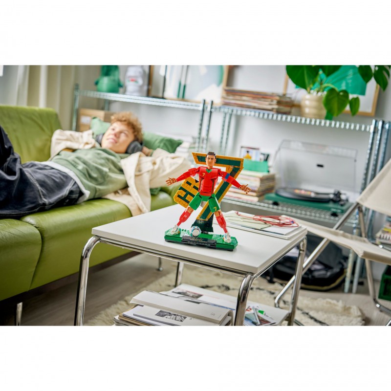 LEGO EDITIONS - 43016 Cristiano Ronaldo, voetballegende