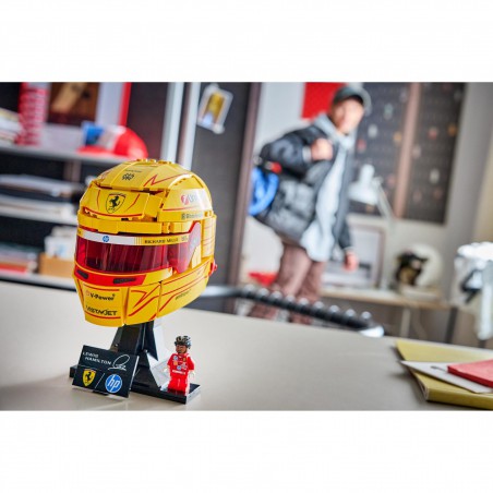 LEGO EDITIONS - 43022 Lewis Hamilton, Ferrari HP helm