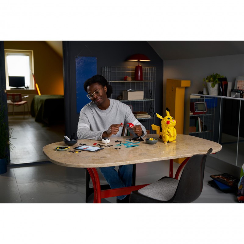 LEGO - 72152 Pikachu en Pokeball