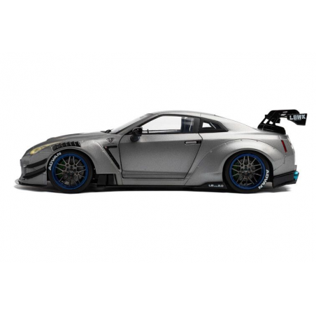 Nissan GT-R (R35) W/ Liberty Walk bodykit 2.0 '23, zilver - 1:18 - Solido