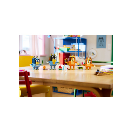 LEGO Bluey - 11217 Bouwbare Figuren Van Bluey En Haar Familie