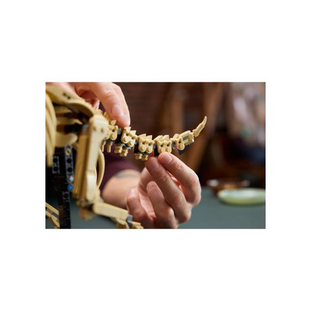 LEGO JURASSIC WORLD - 77985 Dinosaurusfossielen: Triceratops