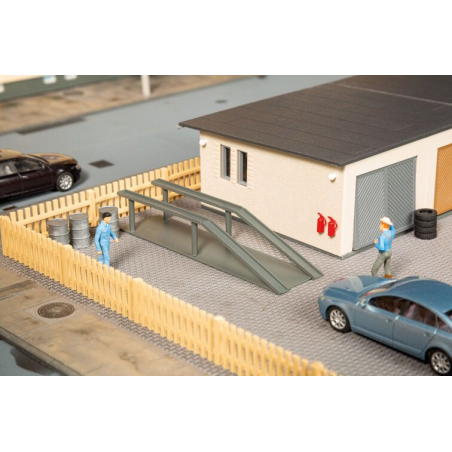 Garages met accessoires, Auhagen H0 (11484)