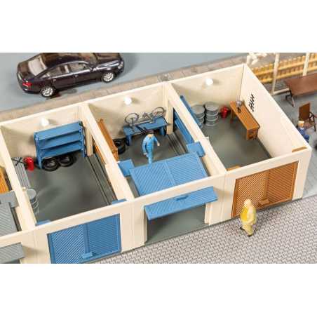 Garages met accessoires, Auhagen H0 (11484)