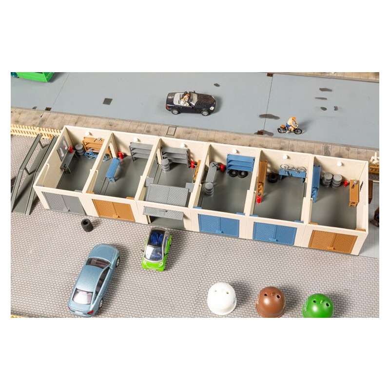 Garages met accessoires, Auhagen H0 (11484)