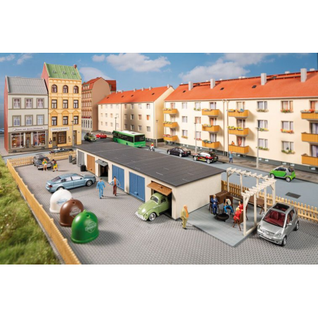 Garages met accessoires, Auhagen H0 (11484)
