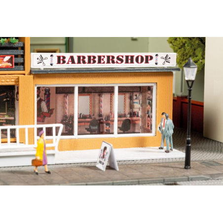 Döner en kapperszaak, Auhagen H0 (12356)