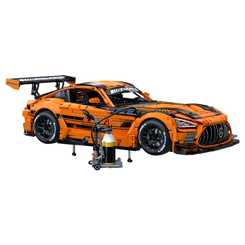 CaDA C64008W - Master Series, Mercedes AMG - GT3 - 1:8 Car Serie