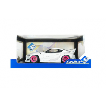 Toyota GR Supra Liberty Walk body kit '25, wit/roze - Solido