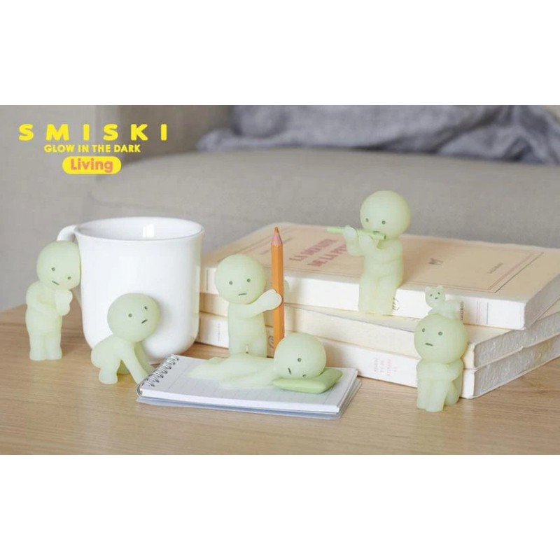Smiski Cheer Living series glow in the dark mini figure