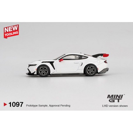 Ford Mustang GTD Spirit of America '25, Wit 1:64, MiniGT (1097)