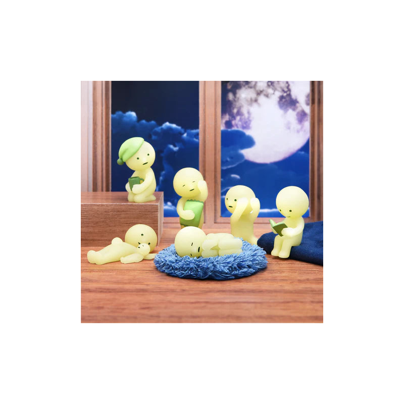 Smiski - Bed series glow in the dark mini figure