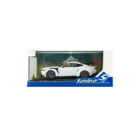 Ford Mustang GTD '25, wit (Frozen white) - 1:43 - Solido