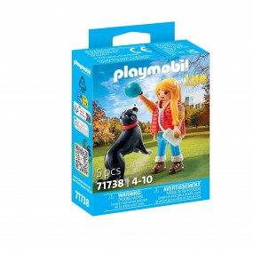 Playmobil My Life - Vrouw met berghond, 71738