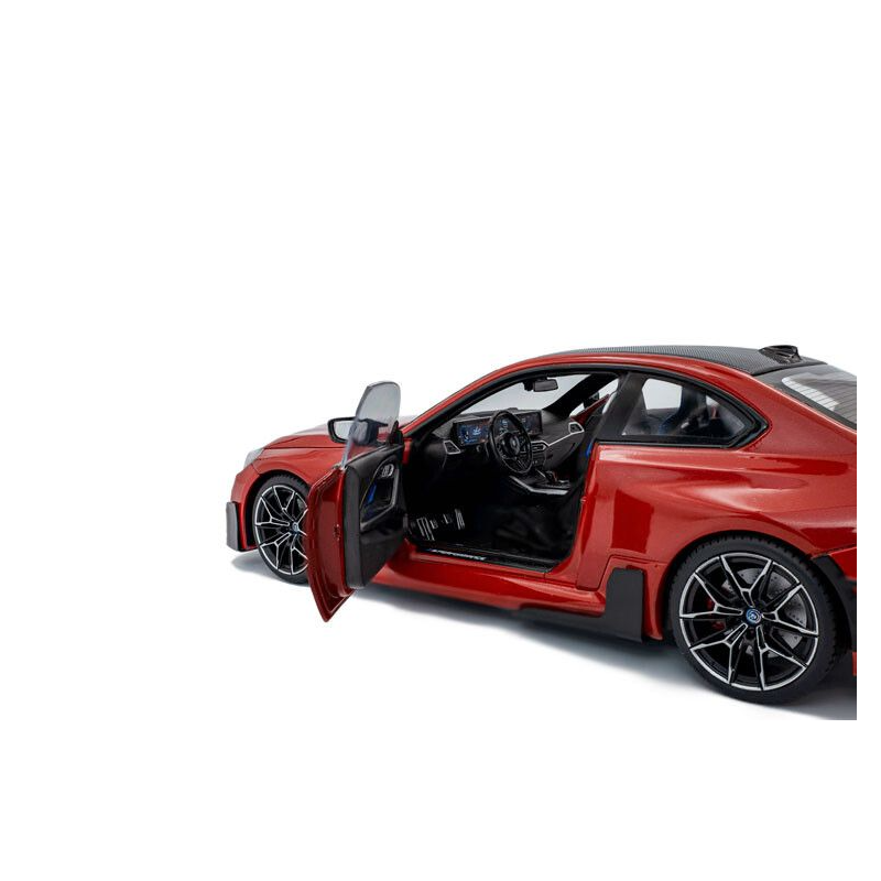 BMW M2 (G87) Performance '24, rood (Toronto red) - 1:18 - Solido