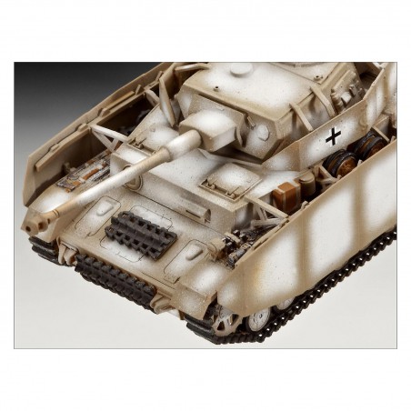 Revell Panzerkampfwagen IV Tank